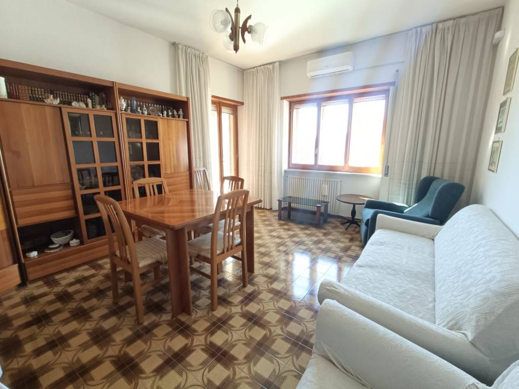 Appartamento a Isernia in Via Buccigrossi, 34 - Foto 2