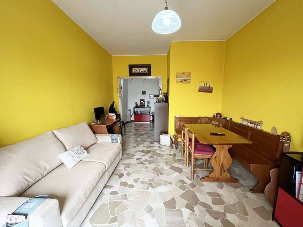 Appartamento a Varano borghi in Viale Vittorio Veneto - Foto 4