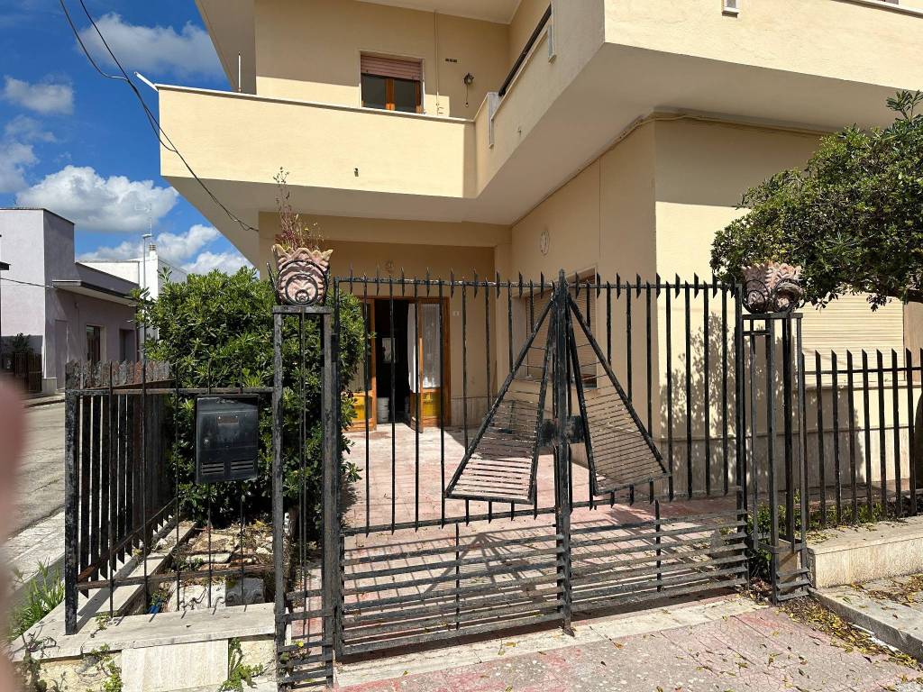 Villa a Novoli in Via Fratelli Rosselli, 6 - Foto 4