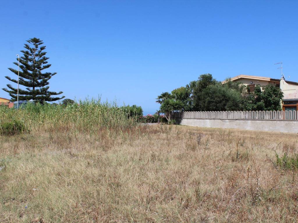 Terreno a Capoterra in Via delle Beccacce - Foto 2