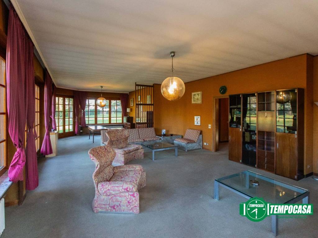 Villa a Lonate pozzolo in Viale Po, 2 - Foto 5