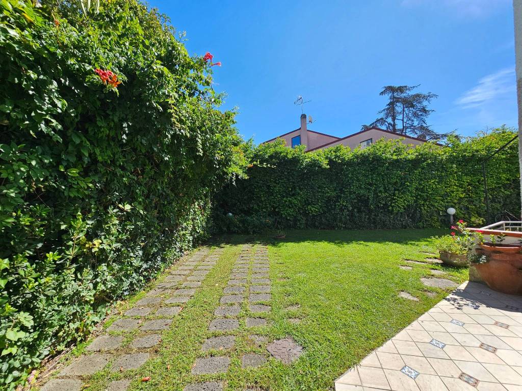Villa a San felice circeo in Viale Alcide De Gasperi, 82 - Foto 4
