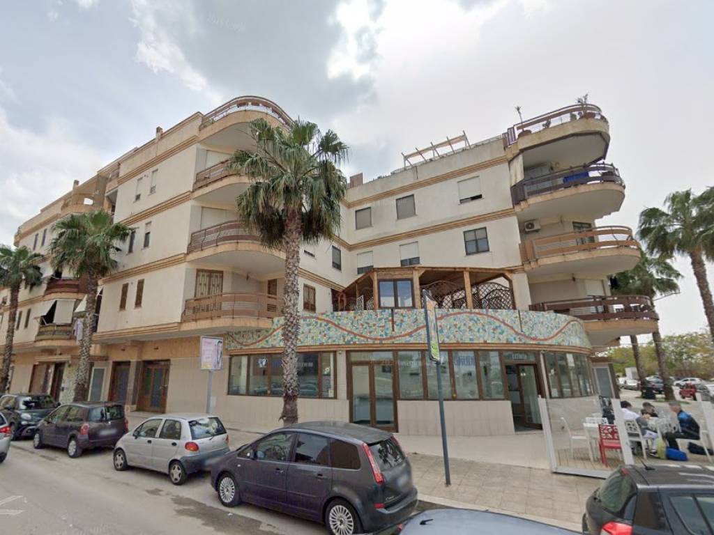 Appartamento a Trani in Via Superga, 4 - Foto 2