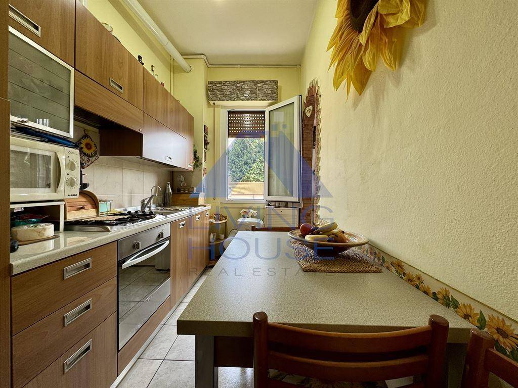 Appartamento a Monza in Via Enrico Tazzoli, 7 - Foto 4