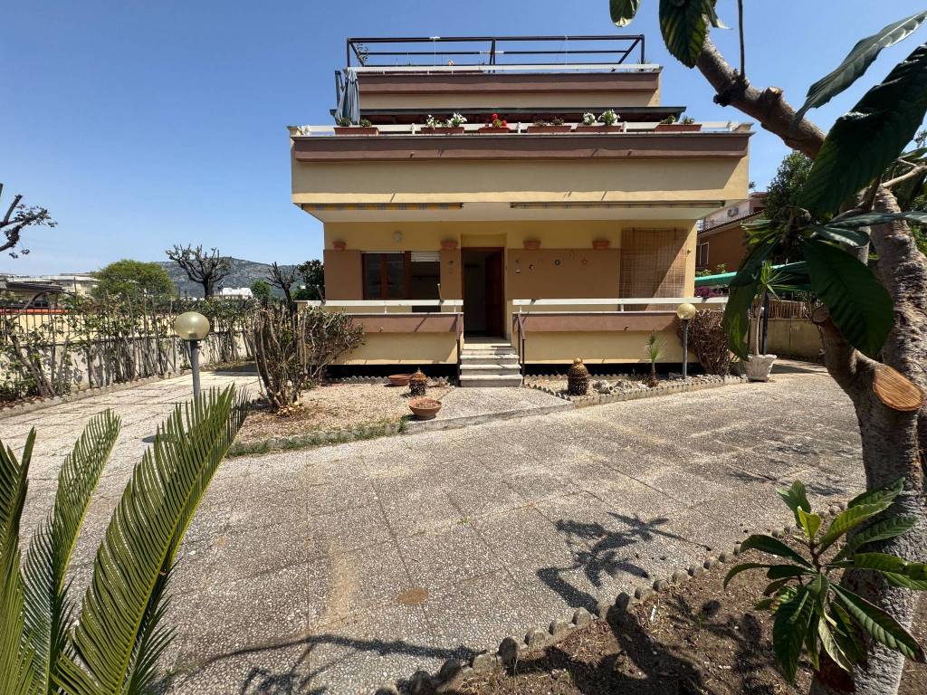 Appartamento a Terracina in Via Badino, 148 - Foto 4