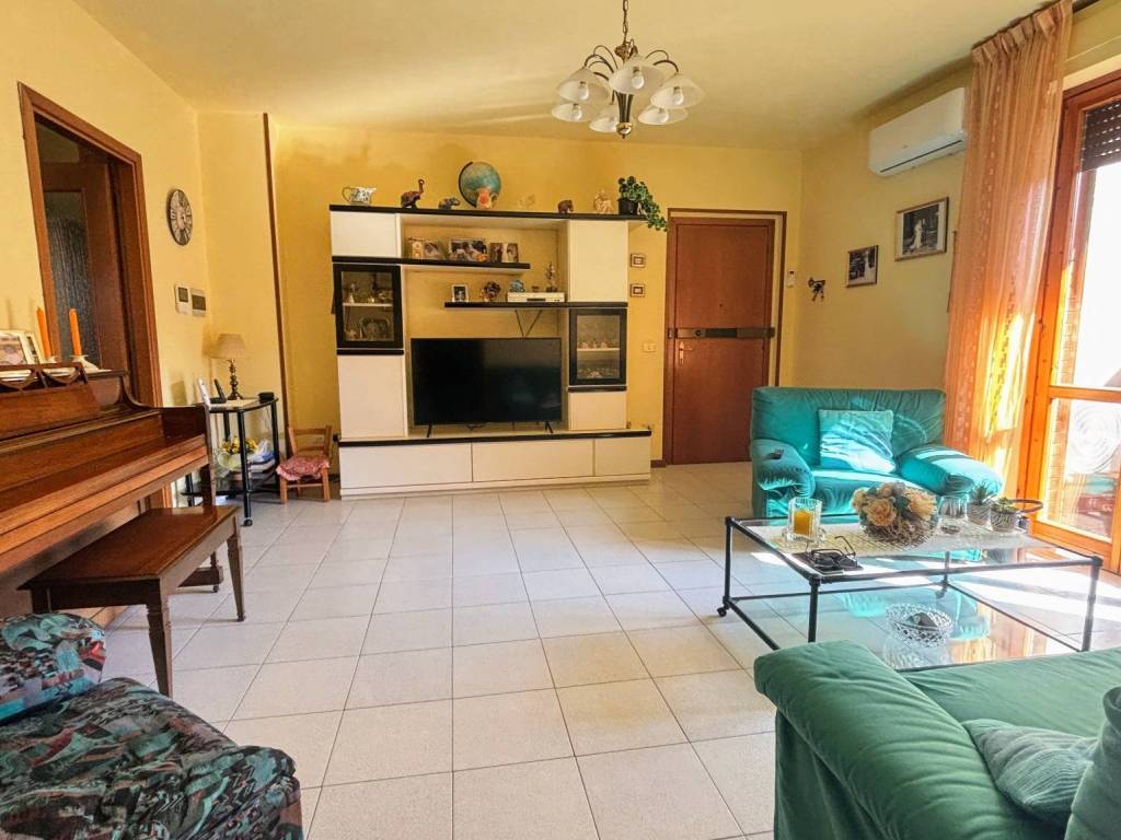 Appartamento a Cascina - Foto 5