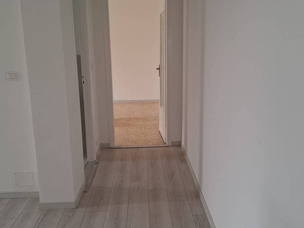 Appartamento a Orbassano in Via Massimo d'Azeglio, 7 - Foto 3