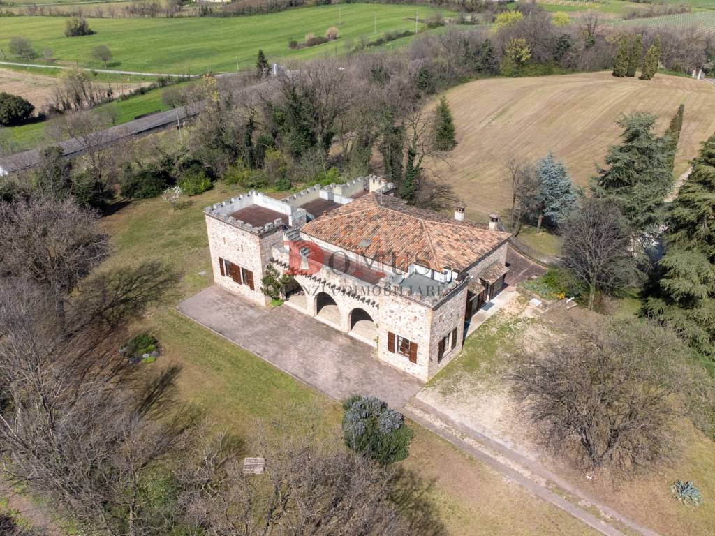 Villa a Volta mantovana in Via dei Boschi - Foto 5