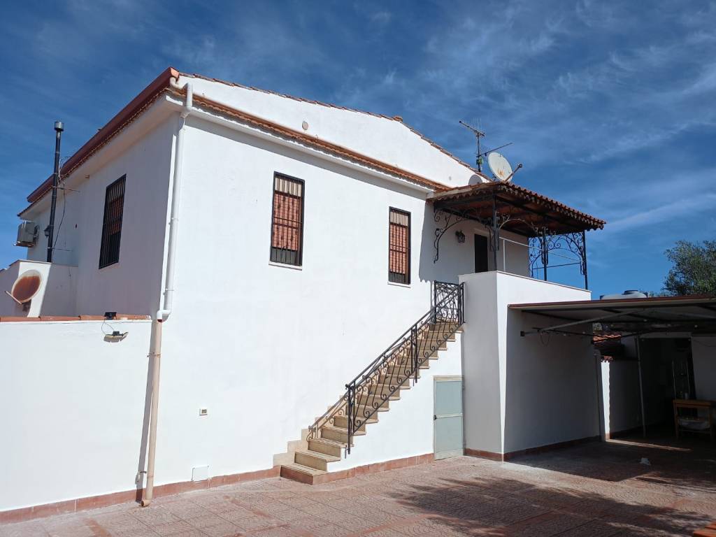 Villa a Cinisi in Via Peppino Impastato, 18 - Foto 2