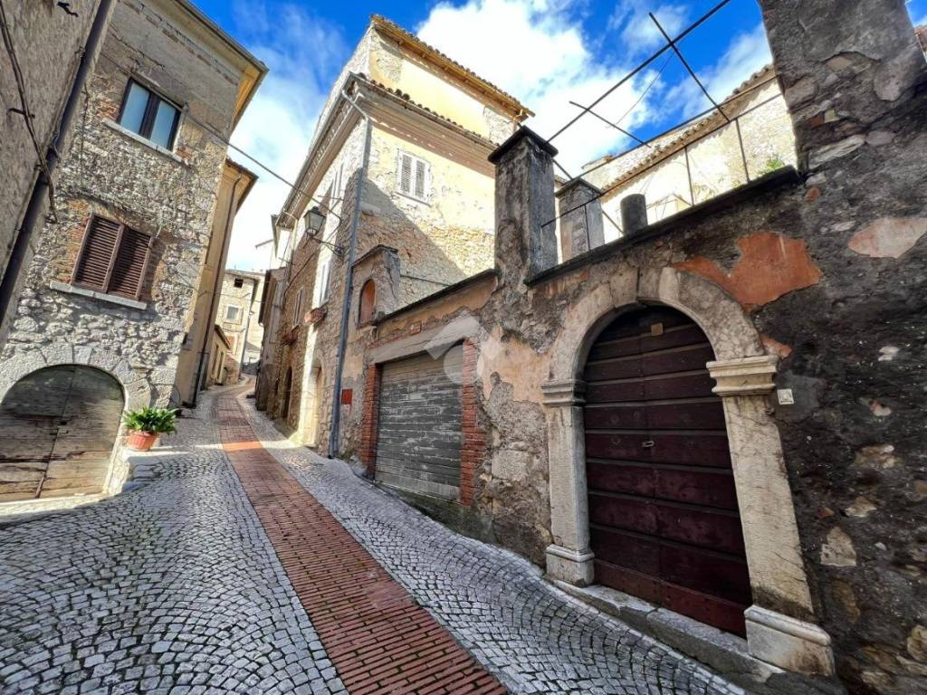 Palazzo / stabile a Veroli in Via Camillo Benso Conte di Cavour, 29 - Foto 2