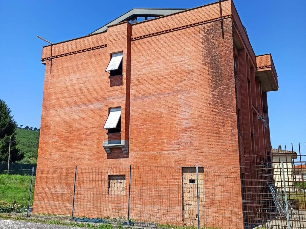 Palazzo / stabile a Capannori in Via di Tiglio, , 440 - Foto 4