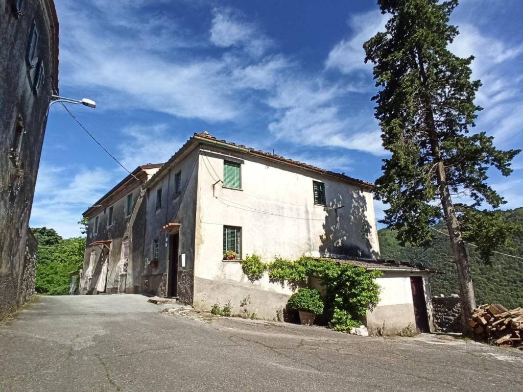 Casa indipendente a Lucca in Via di Campitello, , 55100 - Foto 5