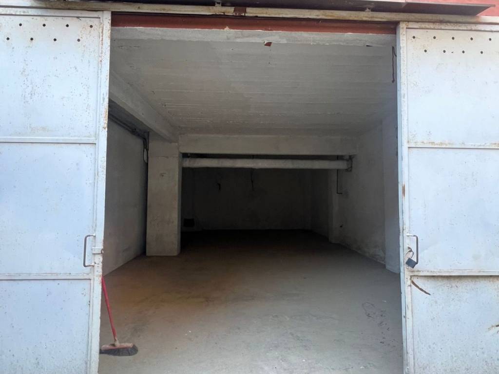 Box / garage a Genova in Via Salvo D'Acquisto - Foto 4