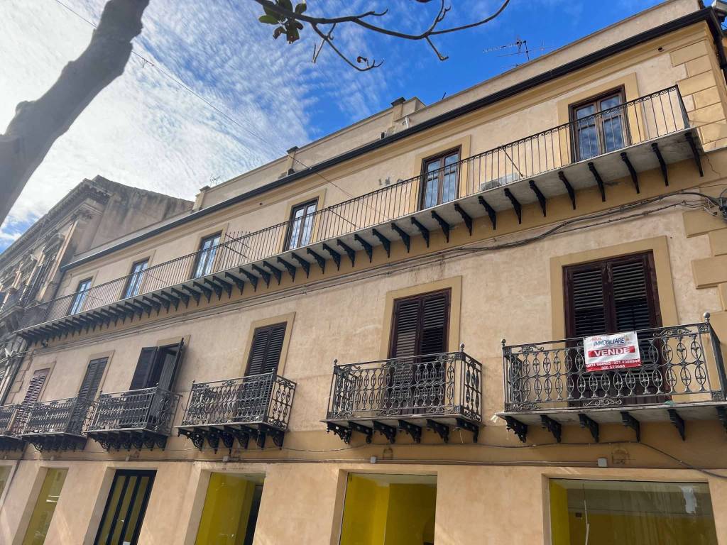 Appartamento a Caltanissetta in via Gaetano Scovazzo - Foto 1