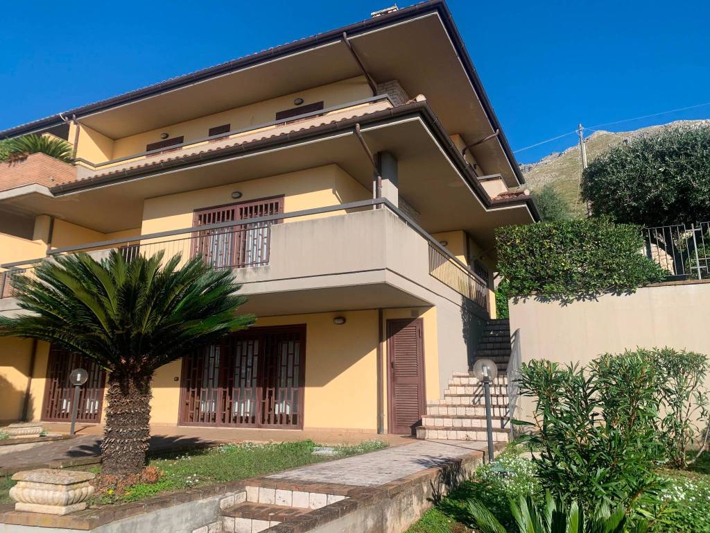 Appartamento a Formia in Via Capo Croce, 26 - Foto 2