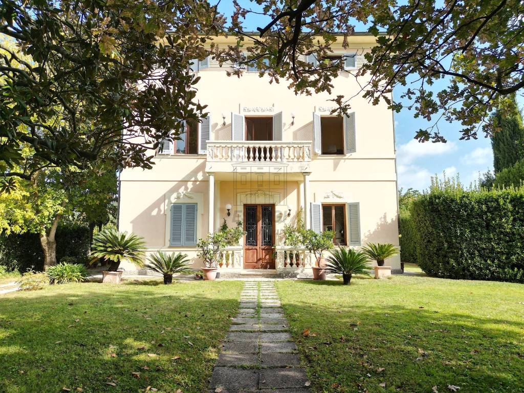 Villa a Porcari in Via Roma - Foto 3