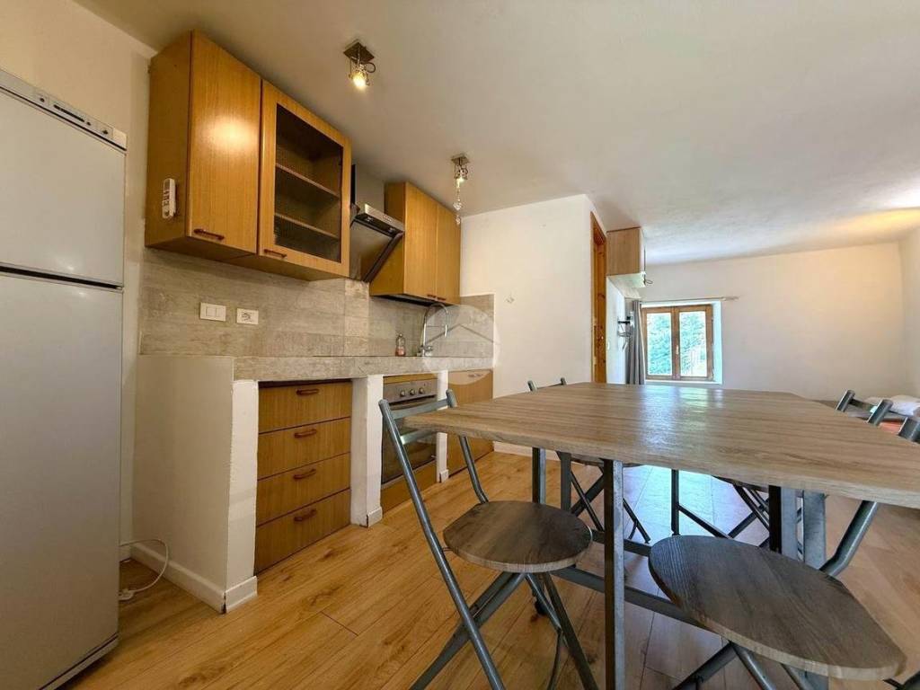 Appartamento a Montagna in valtellina in Via Caparoni, 2 - Foto 3