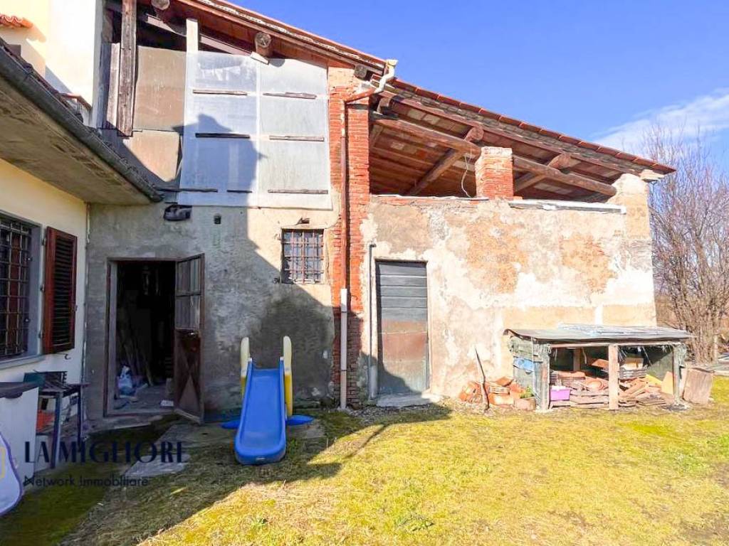 Casa indipendente a Pistoia in Via dei Bartolini, 2 - Foto 3