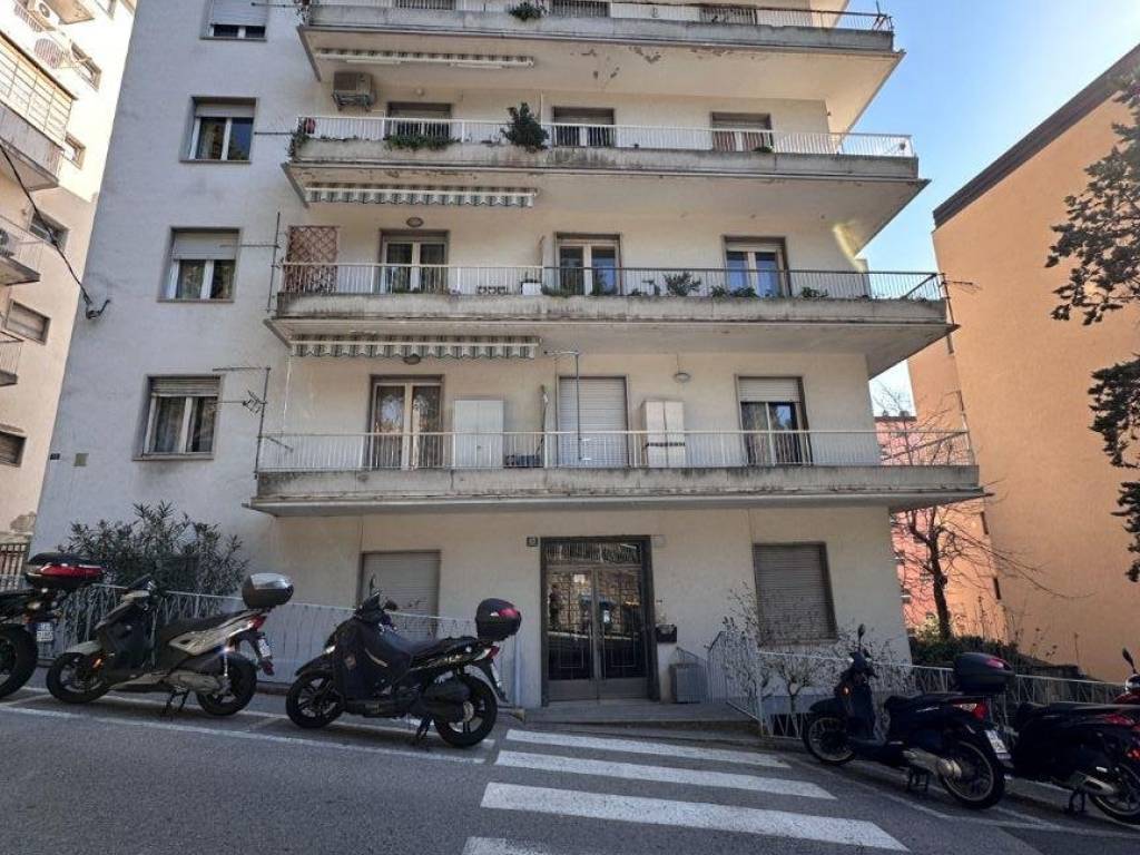 Appartamento a Trieste in Vicolo del Castagneto, 13 - Foto 1