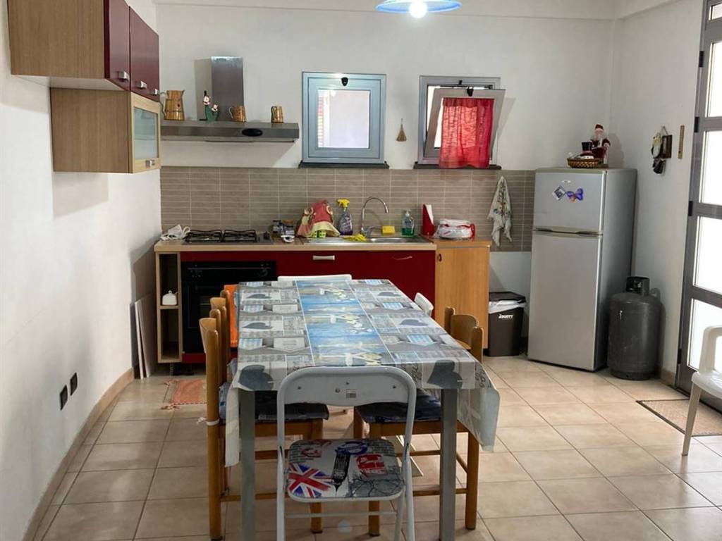 Casa indipendente a Pachino in Via IV Novembre angolo via Garrano - Foto 3