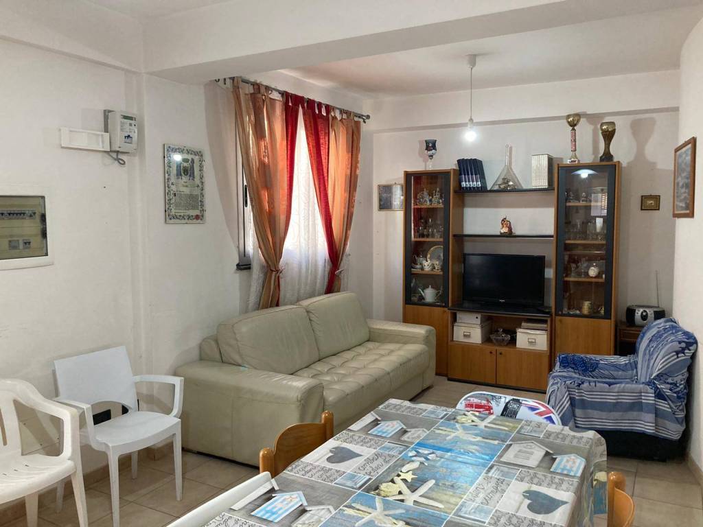 Casa indipendente a Pachino in Via IV Novembre angolo via Garrano - Foto 5