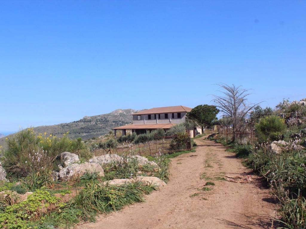 Villa a Belmonte mezzagno in Via Massimo D'Azeglio - Foto 3
