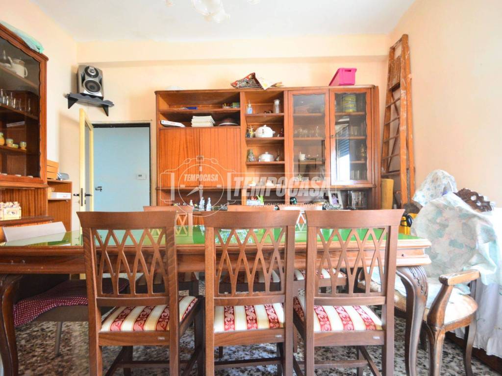 Appartamento a Gioia del colle in Via Jan Palach - Foto 3