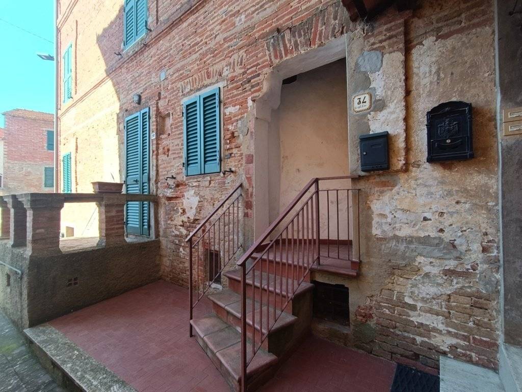 Appartamento a Castiglione del lago in Via degli Eroi, 26 - Foto 2