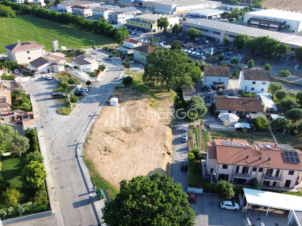 Terreno a Osimo in Via Mia Martini - Foto 4