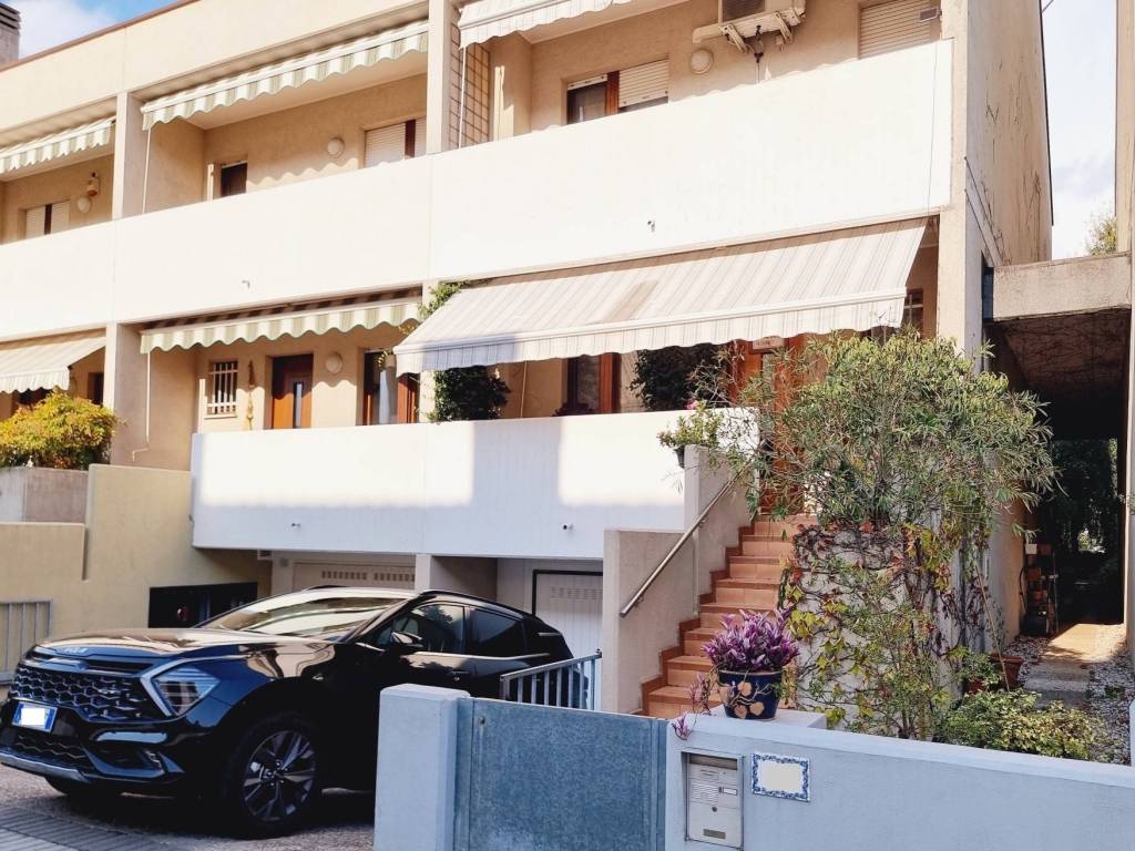 Villetta a schiera a Udine in Via Porpetto - Foto 2