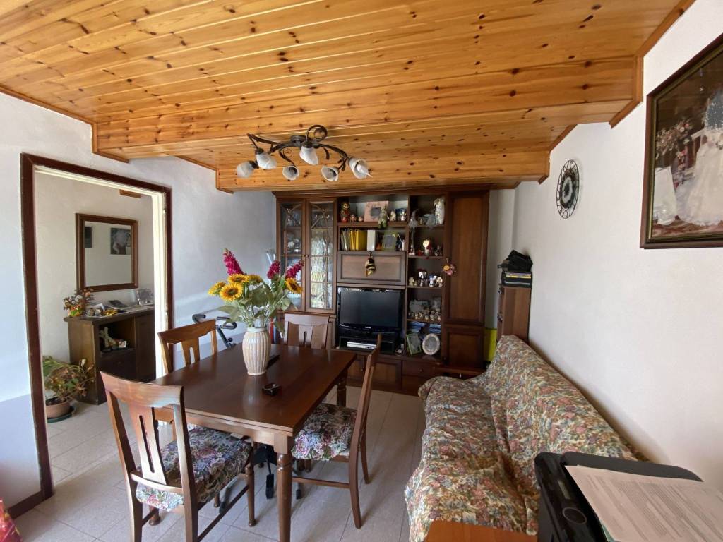 Villa a Ficarolo in Via Vegri - Foto 4