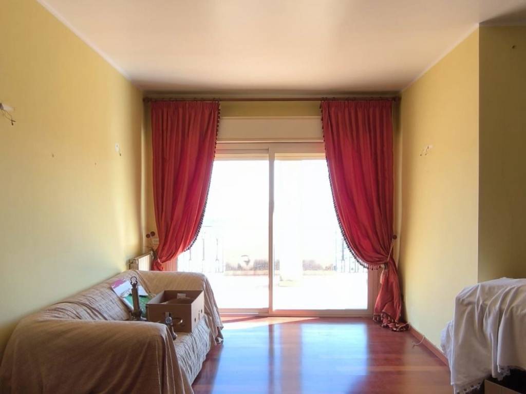Appartamento a San cataldo in Viale della Rinascita, 18 - Foto 5