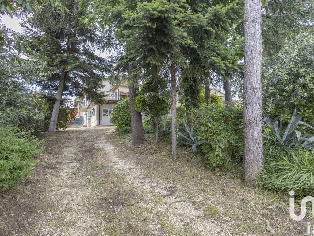 Villa a Appignano in Via GIACOMO LEOPARDI - Foto 2