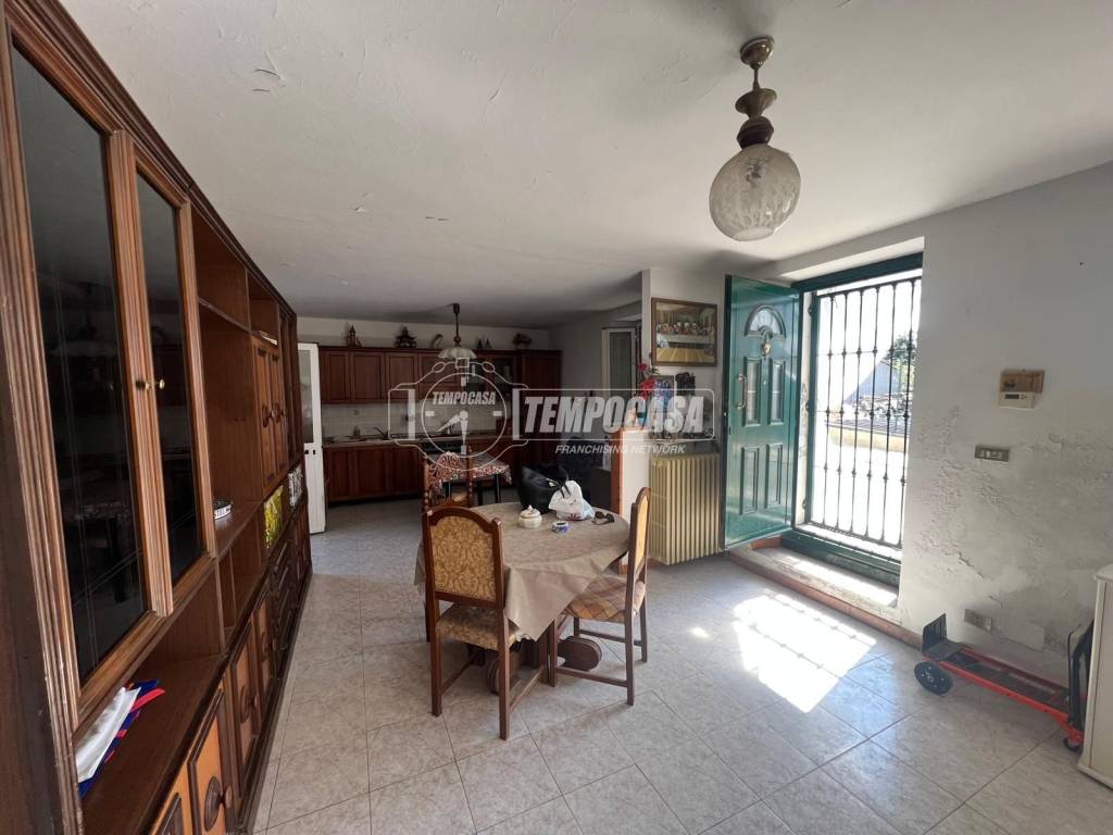 Casa indipendente a Asti in Località Mombarone 5 - Foto 3