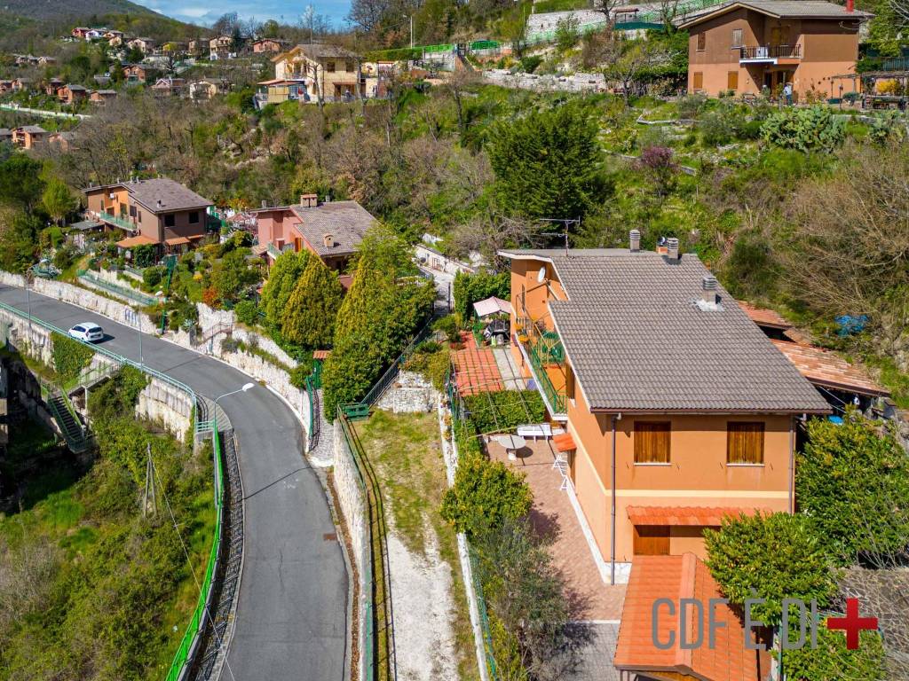 Villa a Ascrea - Foto 4