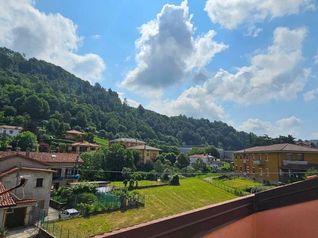 Appartamento a Monte marenzo in Appartamento in vendita VIA DEI MILLE 1, Monte Marenzo - Foto 4