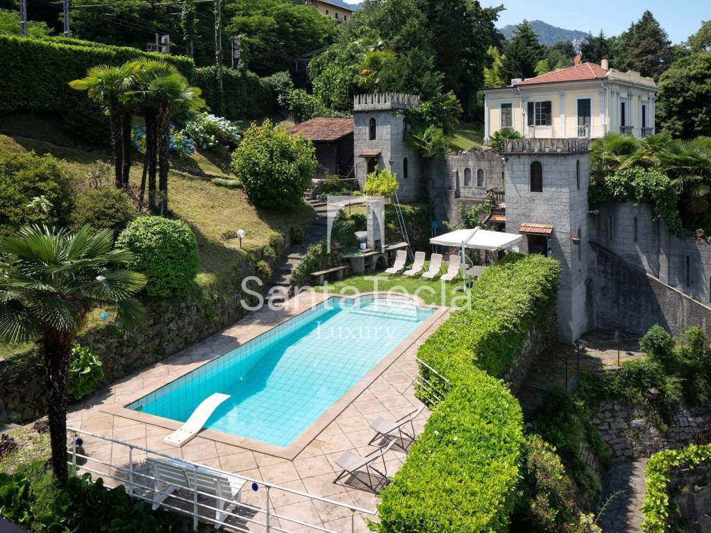 Villa a Baveno in Strada Statale del Sempione, 30 - Foto 3