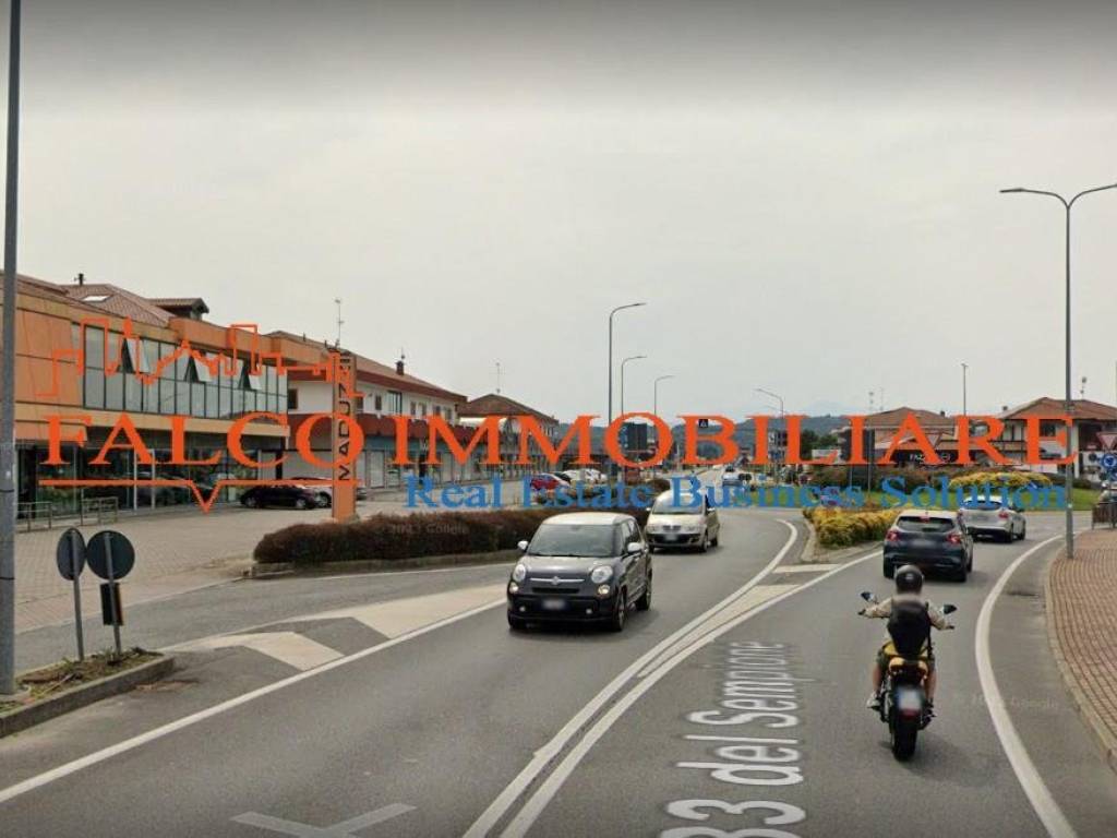 Immobile a Castelletto sopra ticino in ss33 del sempione - Foto 3