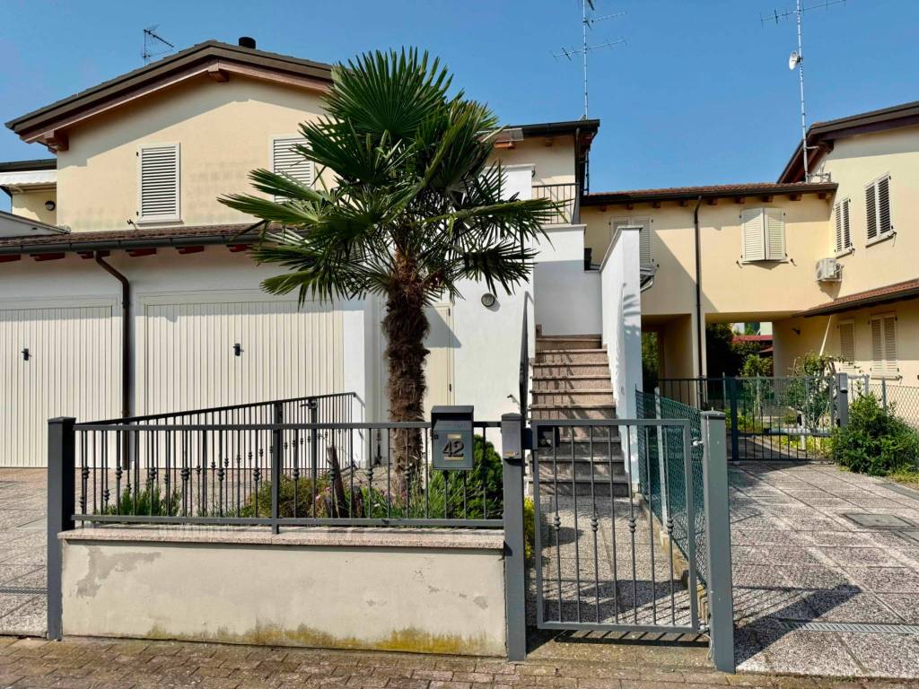 Appartamento a Alfonsine in Via Pietro Nenni, 42 - Foto 3