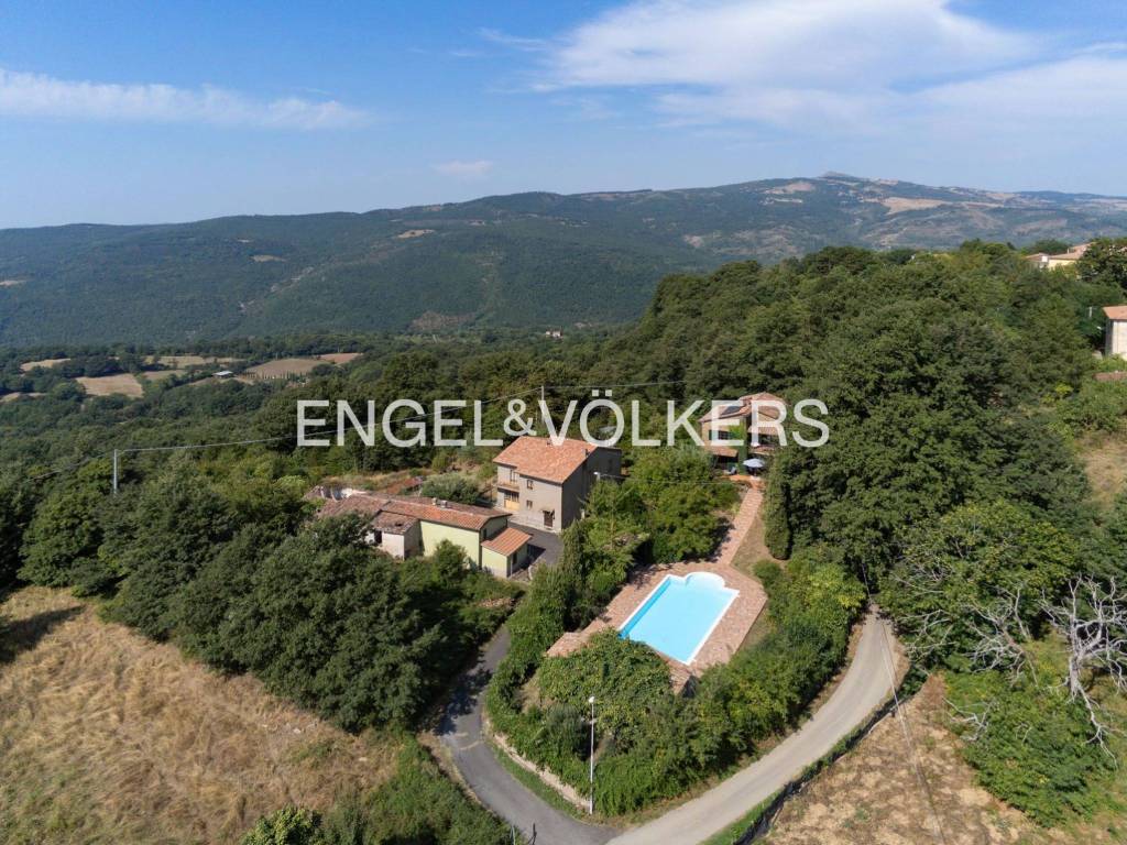 Villa a Santa fiora in Via Case Bistoni - Foto 4