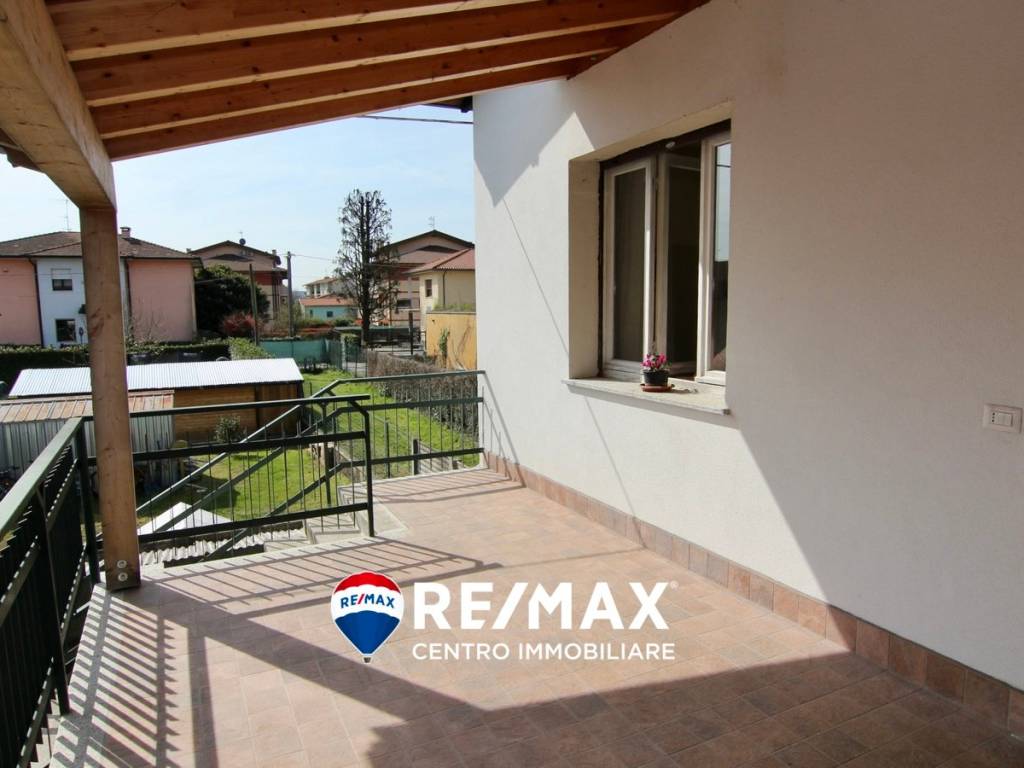 Villa a Biandronno in Via Pio Selvino - Foto 3