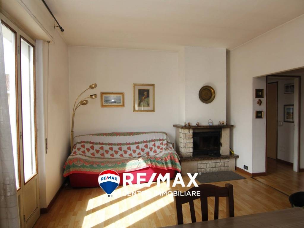 Villa a Biandronno in Via Pio Selvino - Foto 4
