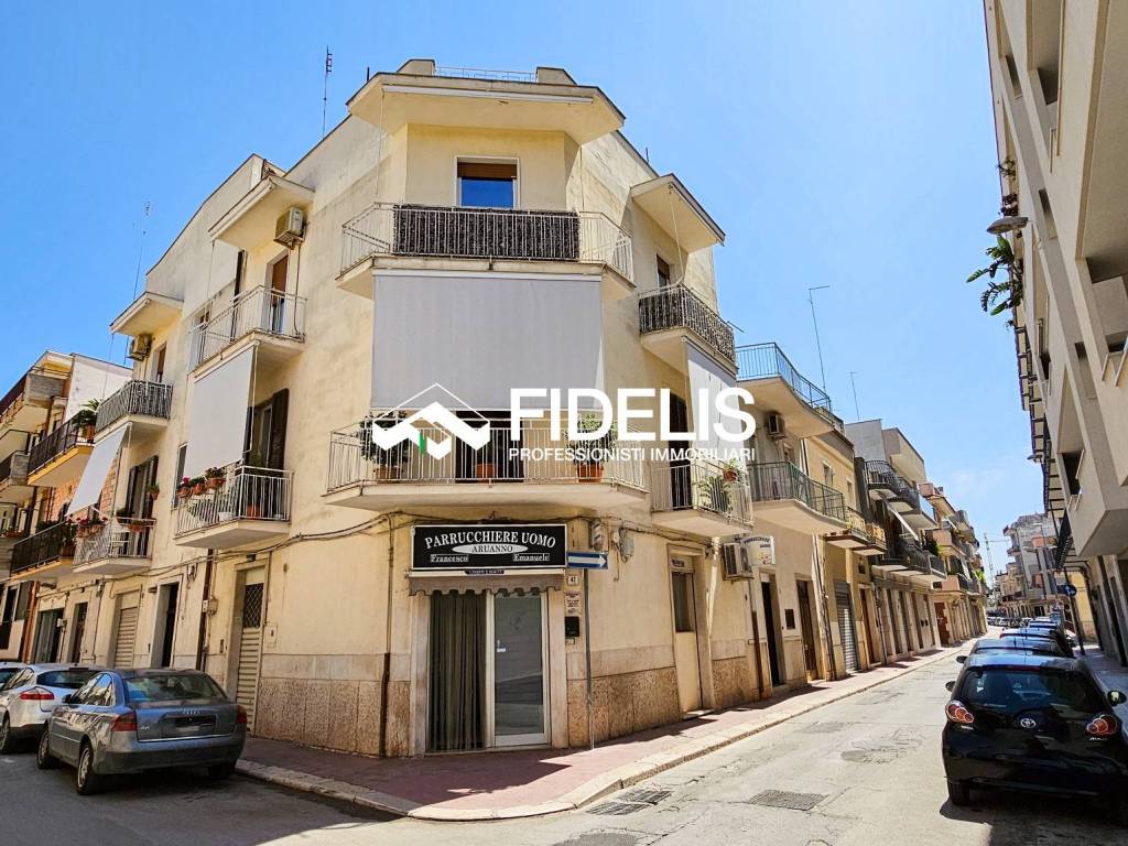 Appartamento a Andria in Via Massimo d'Azeglio, 3 - Foto 2