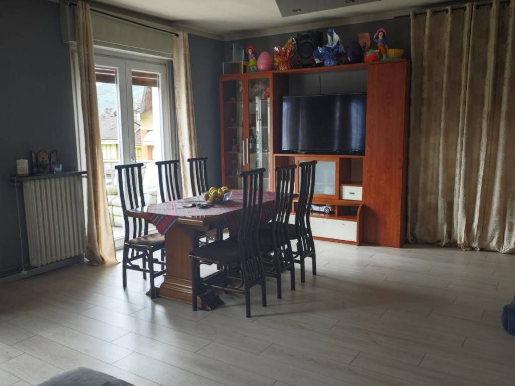 Villa a Domodossola in Via Ezio Vanoni, 5 - Foto 3