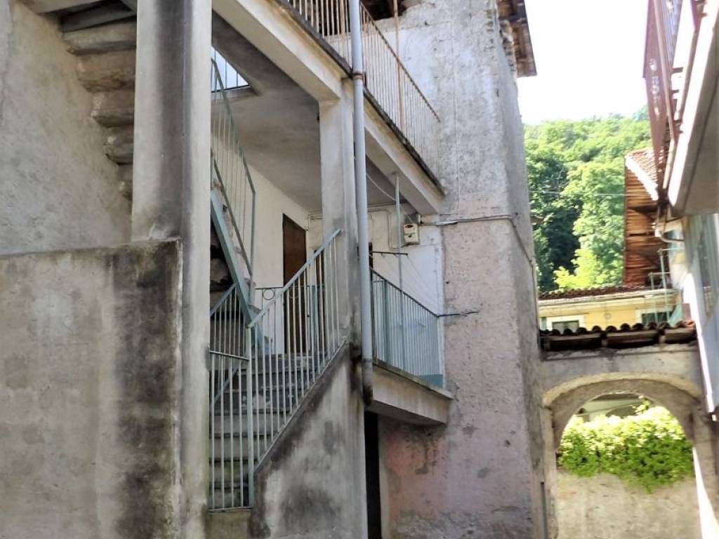 Casa indipendente a Stresa in Via Raffaello Sanzio - Foto 3