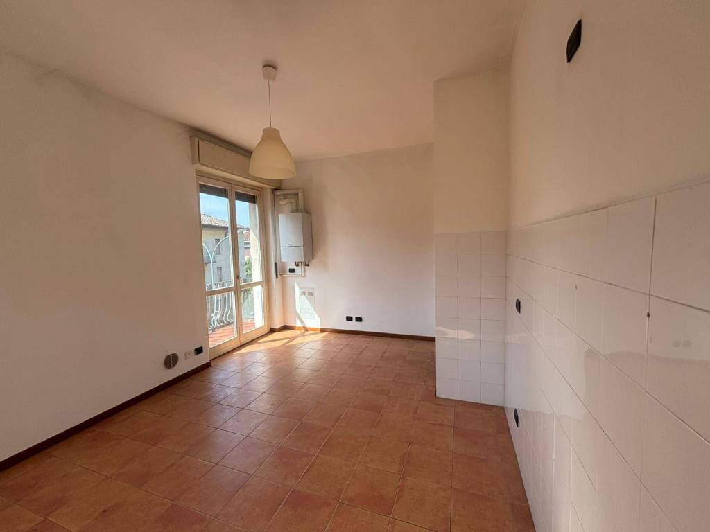 Appartamento a Oggiono in VIA CAMILLO BENSON DI CAVOUR, 1 - Foto 5