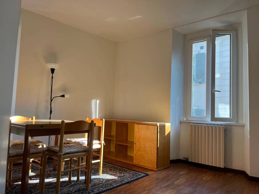 Appartamento a Como in Via Maurizio Monti, 49 - Foto 2