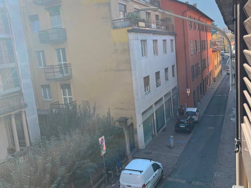 Appartamento a Como in Via Maurizio Monti, 49 - Foto 5