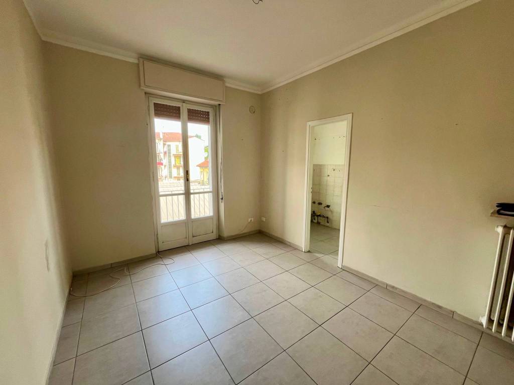 Appartamento a Alessandria in Via Galileo Ferraris - Foto 2