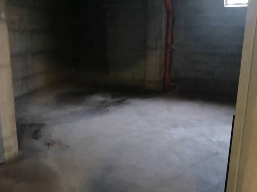 Box / garage a Cremona in Via Dante Ruffini - Foto 4